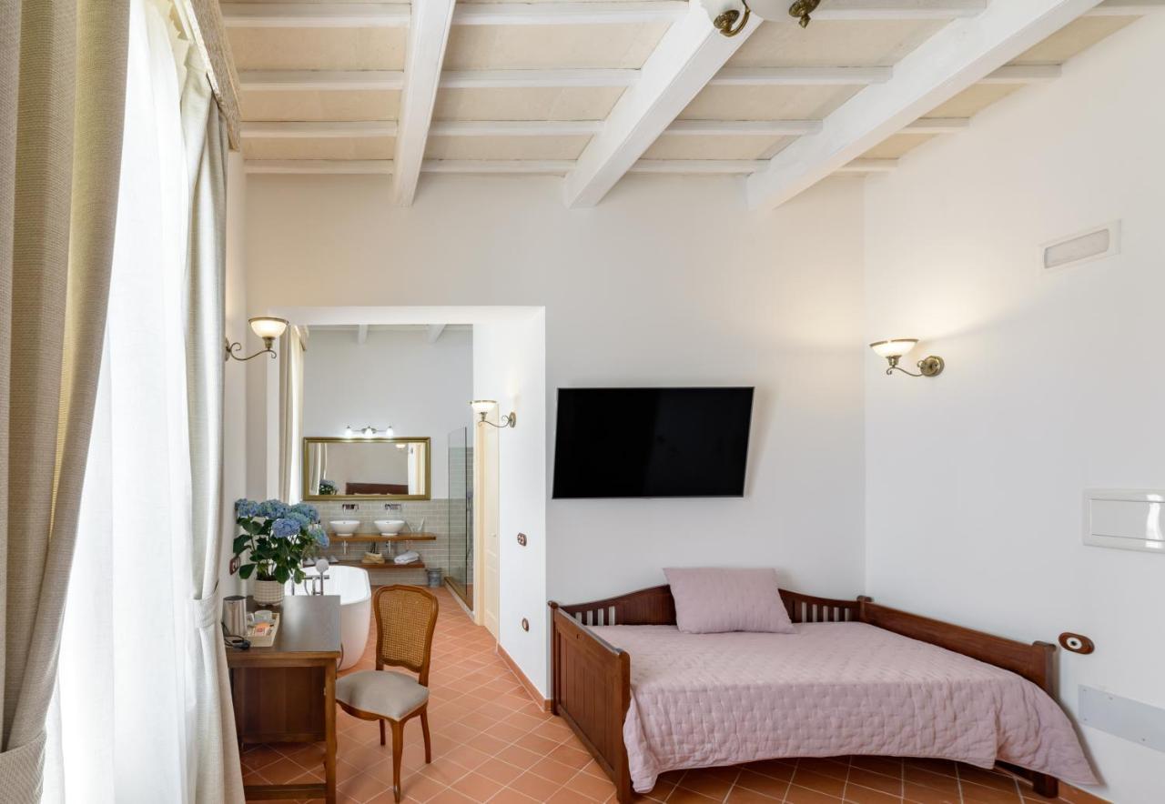 Seranova Luxury Hotel - Adults Only Ciutadella  Ngoại thất bức ảnh